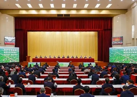 甘肃省生态情形；；ご蠡嵴倏 胡昌升出席聚会并讲话